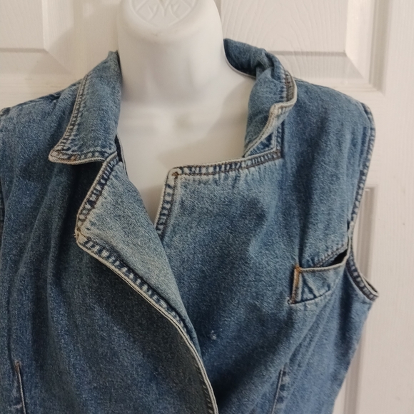 Denim Romper Skort Sleeveless Pockets Size 9/10 Med 80s READ - Picture 4 of 12